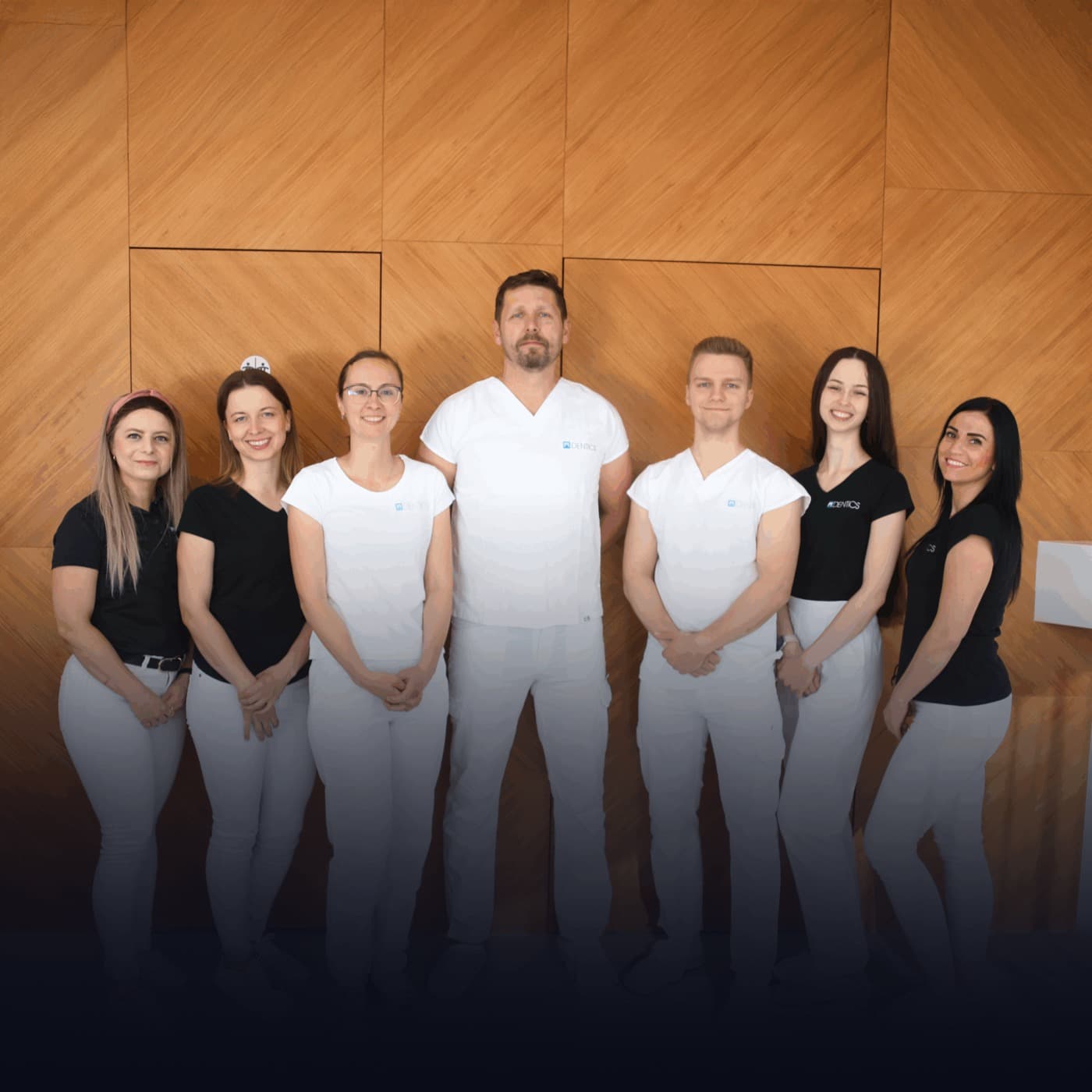 Tým kliniky DENTICS